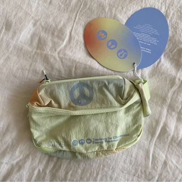 Lululemon x Madhappy Clean Lines Belt Bag - Picture 3 of 7